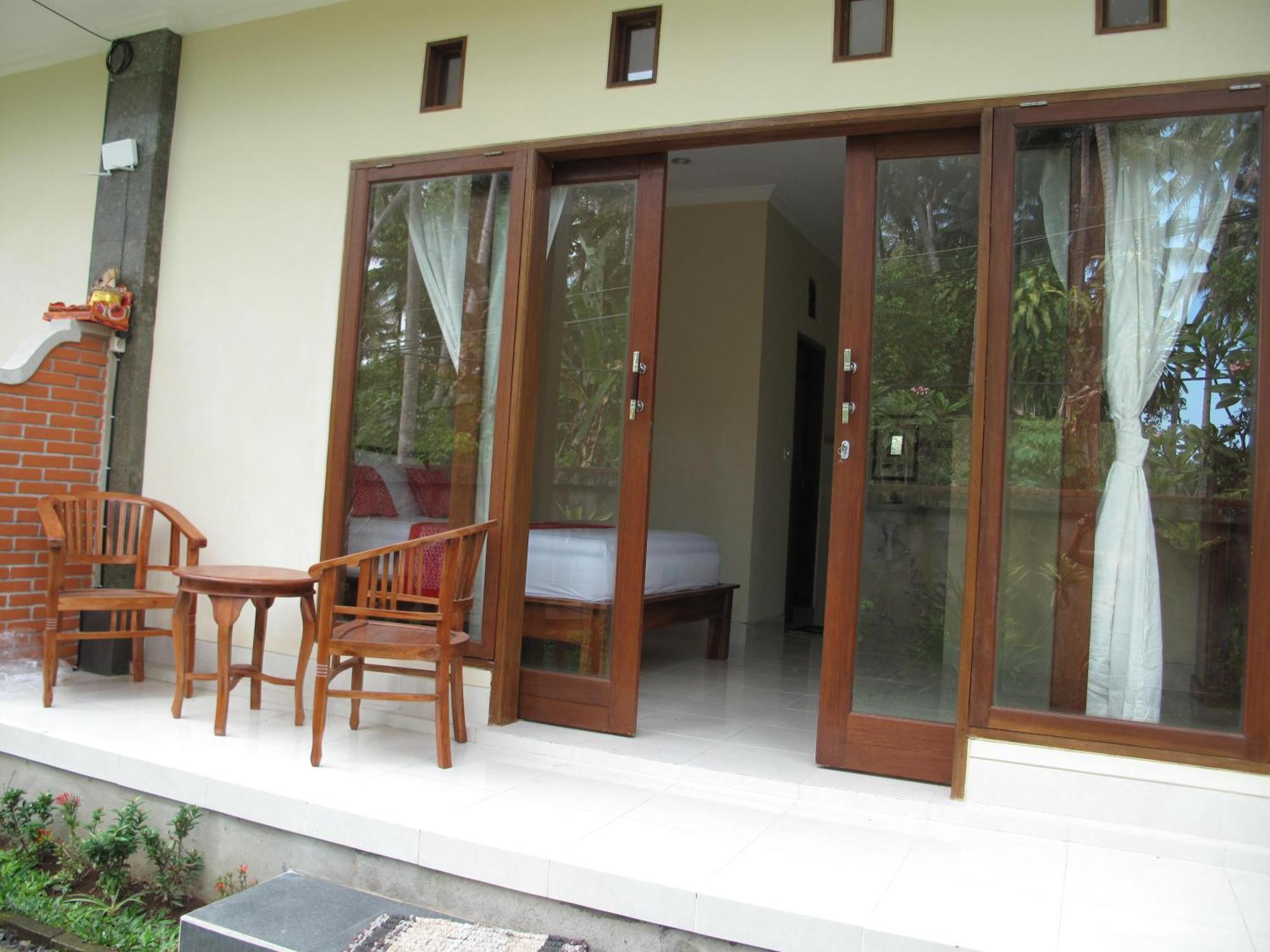 Sunrise Coconut House Hotel Ubud  Exterior photo