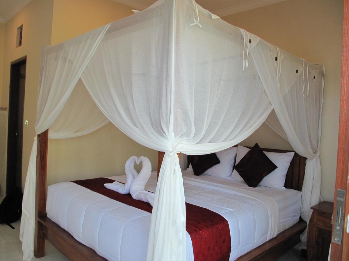 Sunrise Coconut House Hotel Ubud  Exterior photo